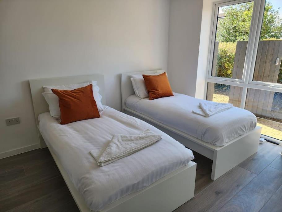 Paradigm Court, Modern 3-Bedroom Flat 1, 옥스퍼드 외부 사진